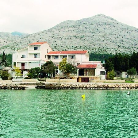 Bed And Breakfast Miramar Starigrad Paklenica Ngoại thất bức ảnh