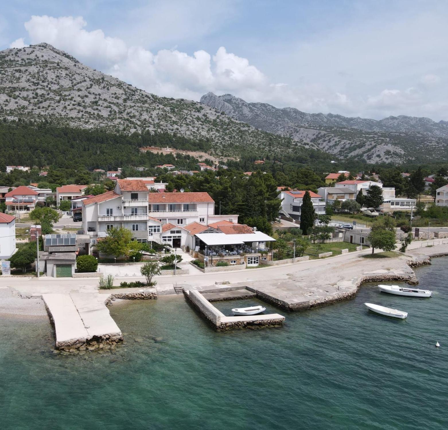 Bed And Breakfast Miramar Starigrad Paklenica Ngoại thất bức ảnh