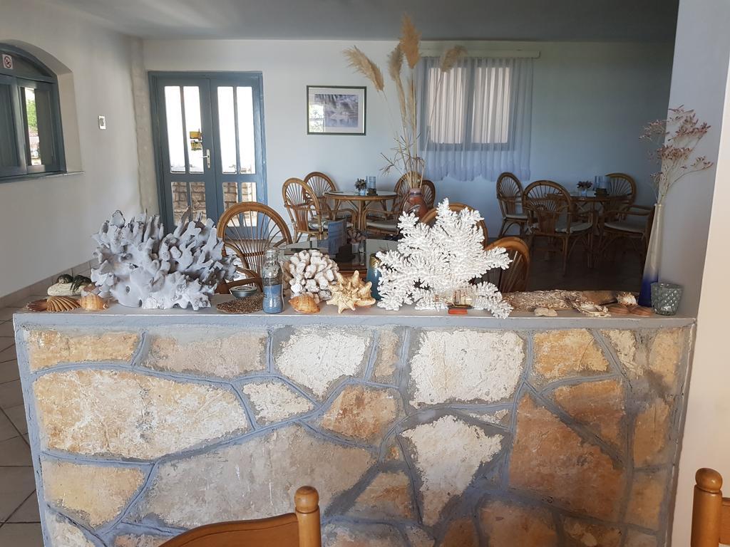 Bed And Breakfast Miramar Starigrad Paklenica Ngoại thất bức ảnh