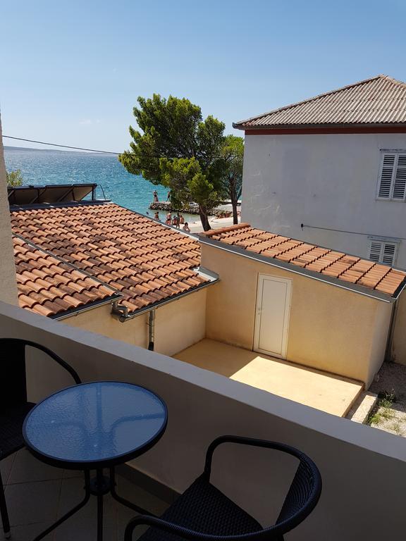 Bed And Breakfast Miramar Starigrad Paklenica Ngoại thất bức ảnh
